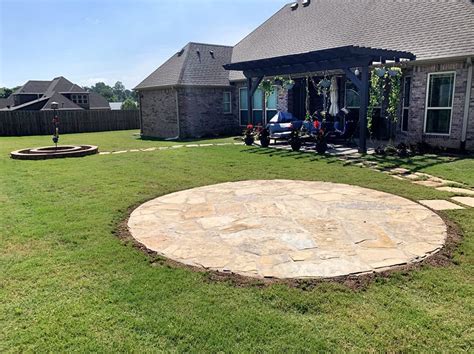 Located on the springfield plateau deep in the ozark mountains, springdale has long been an important industrial city for the region. Northwest Arkansas Featured Landscaping Projects ...