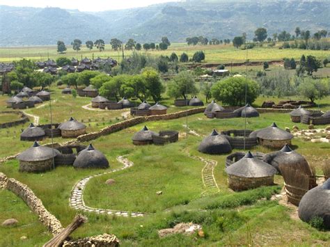 Thaba Bosiu A Hub Of Cultural Life Village Africain Architecture