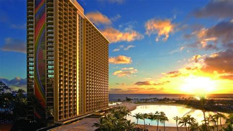 Half Off Suites At Honolulu Beach Resort But Not For Long Los