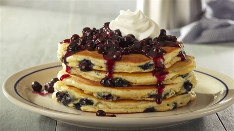 Enjoy our pancakes quotes collection. What's on your pancakes? - Socializing - Quit Train®, A ...