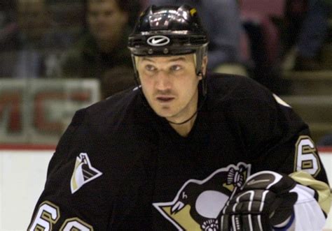 Mario Lemieux reacts to NHL's 'Greatest Moment'