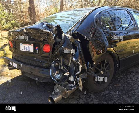Rear End Accident Crash Damage Hi Res Stock Photography And Images Alamy