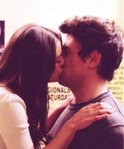Rachel And Finns Kiss That Is So Nice And Cute Rachel And Finn Lea And Cory Real Life Love