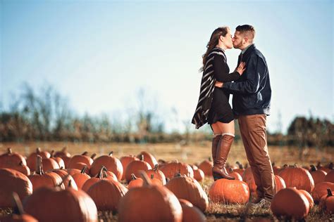 Fall Outfits For Pumpkin Patch Engagement Shoot Engagement Shoots Connecticut Wedding Engagement