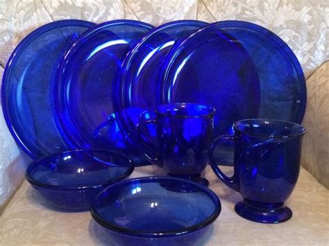 Week Sale 8 Piece Cobalt Blue Glass Plates Beautiful Circular Design Of Cobalt Blue Glass