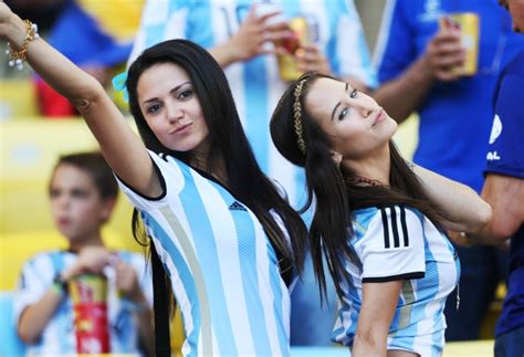 Hot Photos Of Female Fans In World Cup 2018 Zenox Sport