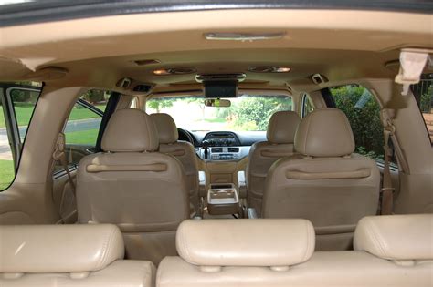 Find detailed specifications and information for your 2006 honda odyssey. 2006 Honda Odyssey - Pictures - CarGurus