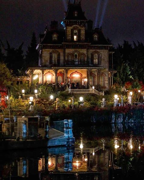 Reflection Of Phantom Manor At Disneylandparis ©micked