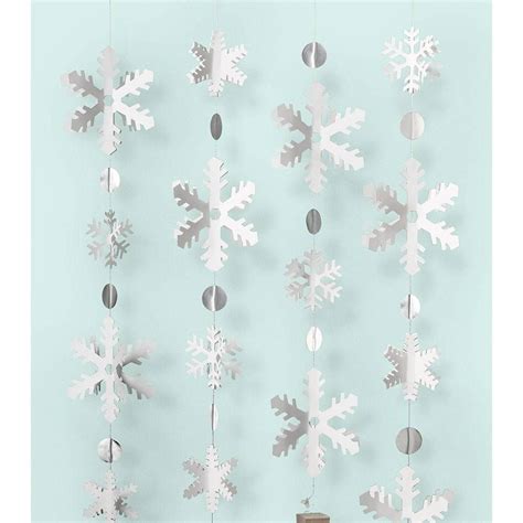 Snowflake Garland With Images Paper Snowflakes Diy Snowflake