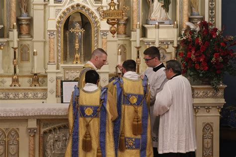 New Liturgical Movement Photos Of A New Priest’s First Mass