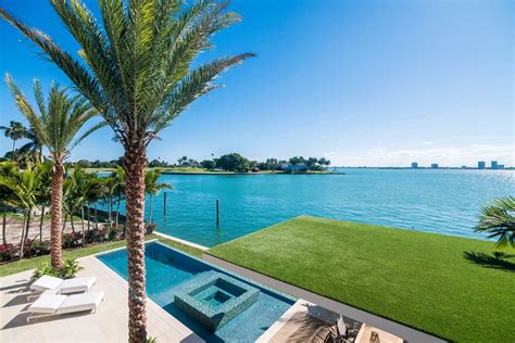 10 Luxury Waterfront Homes In Florida