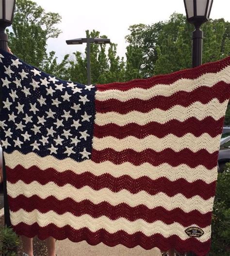 Wavy American Flag Afghan Craftsy Crochet Projects Crochet Crafts