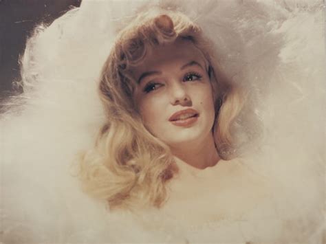 Never Before Seen Photos Of Marilyn Monroe Are Hitting The Auction