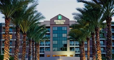 Embassy Suites Phoenix Scottsdale Best Hotels And Overnight Stays