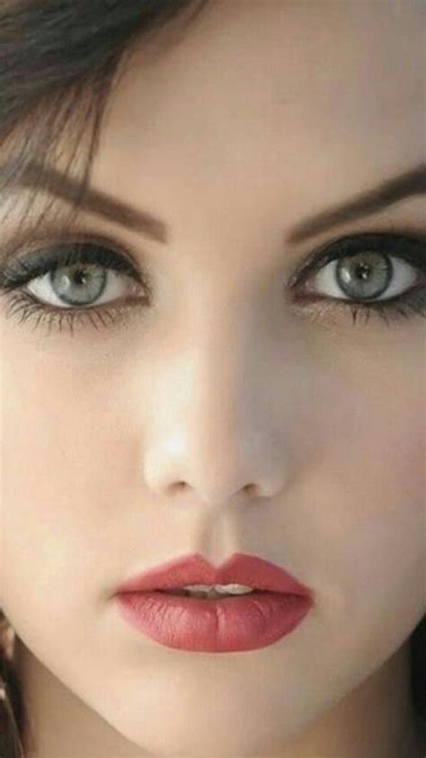 Pin By Jorge Flores On The Eyes Have It Lovely Eyes Beautiful Lips