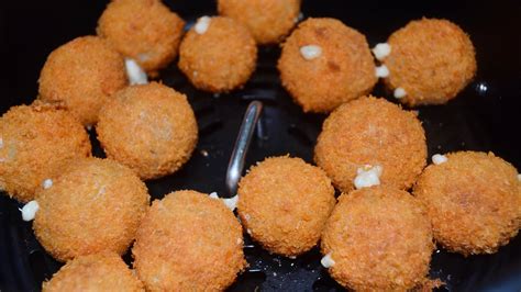 Meatball cheese bebola daging keju wow sedapnya. Resepi Bebola Ayam Cheese Tarik - YouTube