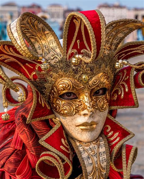 Pin By Giuseppina Marrocco On Traditional Venice Carnival ~~ Carnival