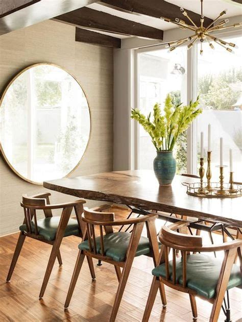 Along with the wallpaper, it adds a quirky touch to this transitional dining space. 75 vintage dining table design ideas diy (25) | Mid century modern dining room, Mid century ...