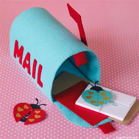 How To Make A Mailbox