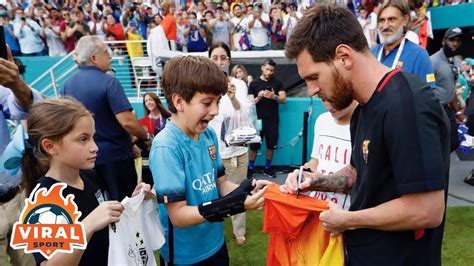 Lionel Messi Fans