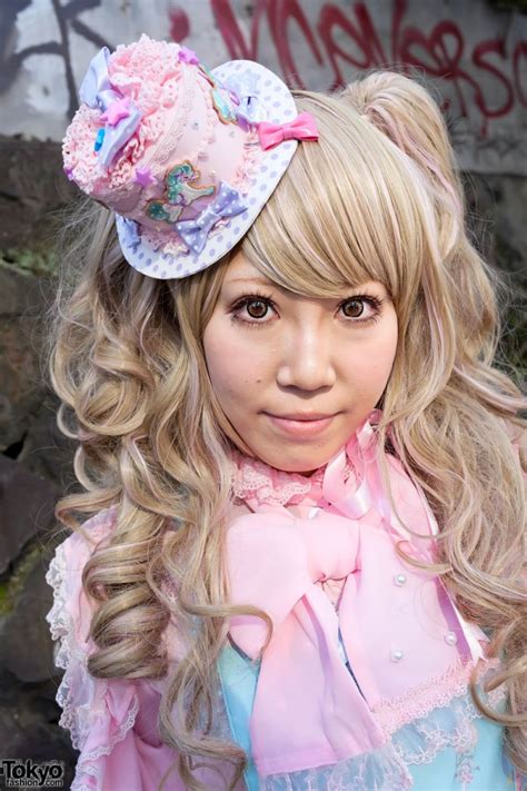 Sweet Lolita In Angelic Pretty At Harajuku Station