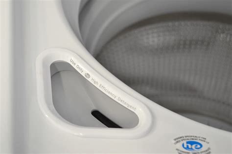 whirlpool cabrio platinum wtw8800yw 4 6 cu ft white top loading washing machine review reviewed