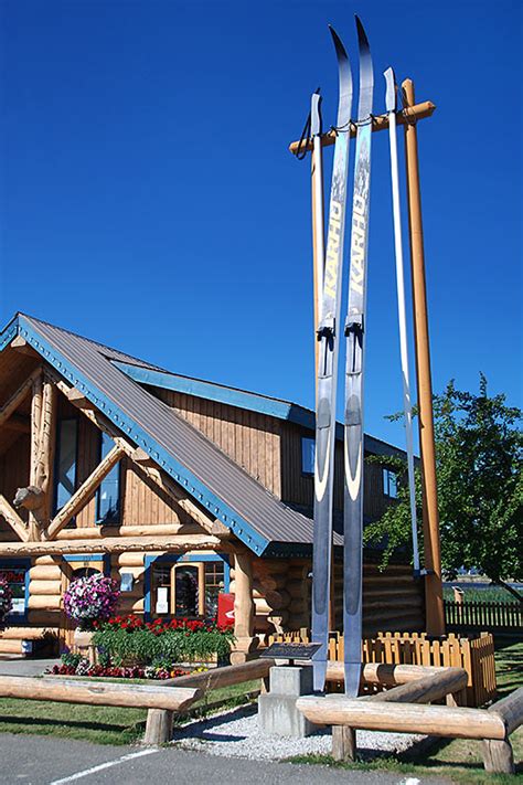 Boston college is a private, jesuit research university in chestnut hill, massachusetts. 100 Mile House - British Columbia Travel and Adventure ...