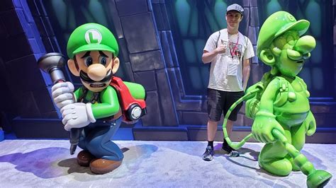Luigi And Gooigi Statues E3 2019 Shorts Youtube