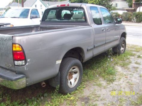 Runs and drives out good! Find used 2002 Toyota Tundra SR5 Extended Cab Pickup 4-Door 3.4L in Williamstown, Vermont ...