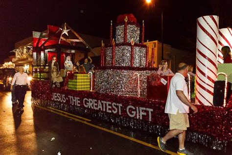 David stickney| december 22, 2017 subscribe to arc's blog. christmas parade float themes | think FBC must have some ...