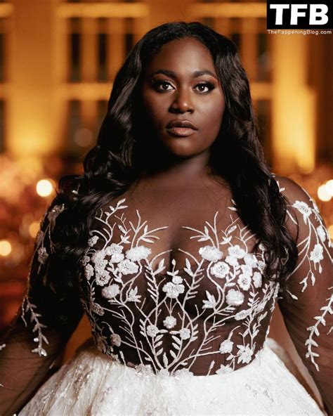 🔞 Danielle Brooks Sexy Collection 12 Photos Hd Celebrities