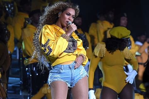 Beyonces Coachella Performance Sets Youtube Live Stream Record