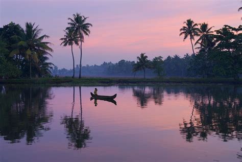 Top Tourist Places In Kerala That You Must Visit