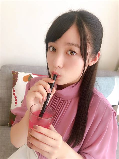 【芸能】橋本環奈、タピオカ飲んでるだけなのに可愛すぎる Showbiz Japan