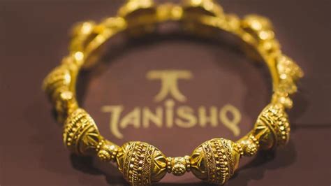 Tanishq Offers Free Gold Coin With Every Gold Jewellery Purchase Star