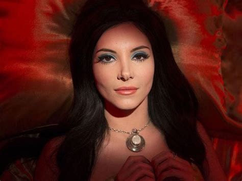 Movie Review Stunning ‘love Witch Recreates 1970s Style