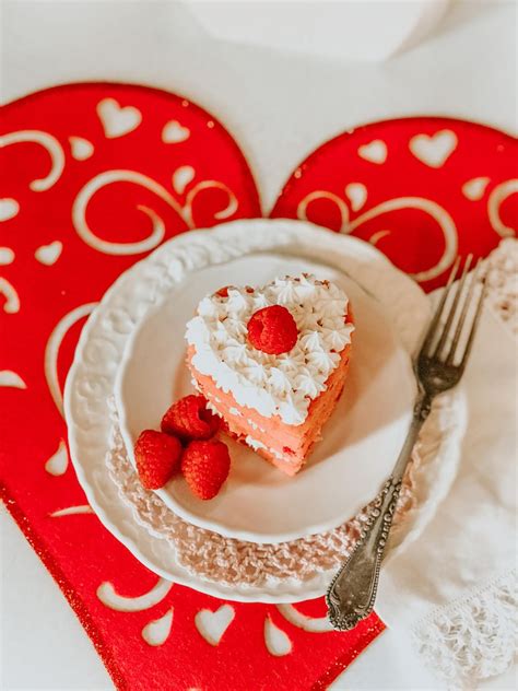 Clover House Heart Shaped Mini Layer Cake For Valentine S Day