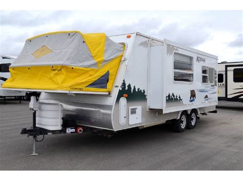 As one of the most common forms of rvs, the travel trailer is ideal for a variety of rvers regardless of what kind of trip you have in mind. Dutchmen Kodiak 214 rvs for sale in Idaho