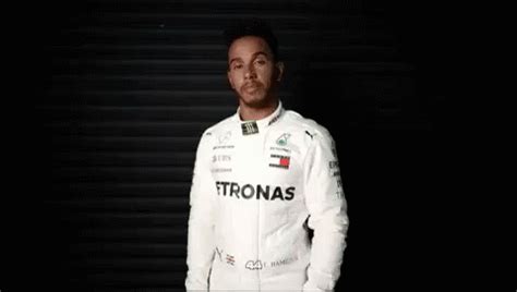 Lewis Hamilton Gif Lewis Hamilton Pilote Pilote De F Descobrir E Compartilhar Gifs