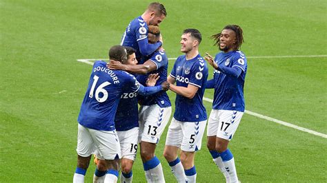 Newsnow aims to be the world's most accurate and comprehensive everton fc news aggregator, bringing you the latest toffees headlines from the best everton sites and other key regional and national news sources. Live Everton Commentary And Comprehensive Match Centre