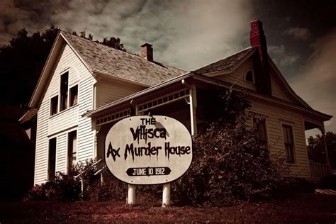 Top 20 Most Haunted Places In America And Their Dark Pasts