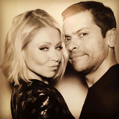 Kelly Ripa And Mark Consuelos From Hollywood Couples Best Advice For