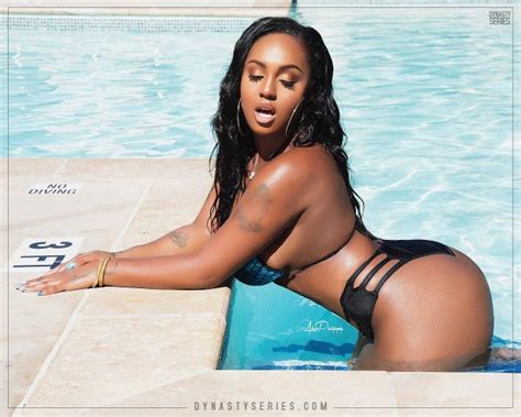 Layton Benton Poolside Alcole Photography Page Of Dynastyseries Com