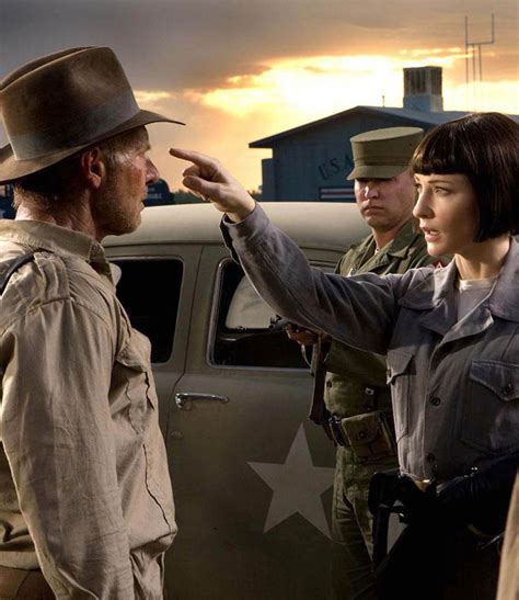 Harrison Ford Y Cate Blanchett En Indiana Jones Y El Reino De La Calavera De Cristal Indiana