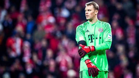 Manuel neuer, 35, from germany bayern munich, since 2011 goalkeeper market value: Bundesliga | Manuel Neuer: 10 things on the Bayern Munich ...