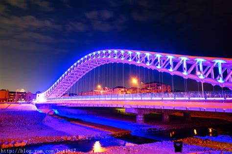 639 likes · 571 were here. 【台中。北屯】浪漫夜拍新景點。海天橋 - 輕旅行