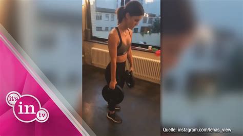 1991), known simply as lena, is a german singer, 2010 eurovision song contest winner, and 2011 german eurovision representative. Lena Meyer-Landrut: SO hält sie sich in Form! - YouTube
