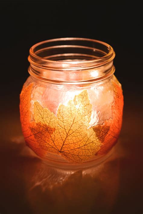 How To Make Beautiful Mason Jar Leaf Lanterns Autumn Leaf Mason Jar
