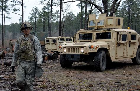 Us Army Battles To Keep Humvee Fleet