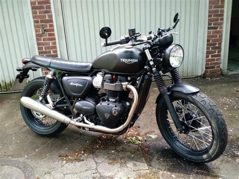 My Street Twin With Wire Spoked Wheels Triumph Forum Triumph Rat Motorcycle Forums Triumph